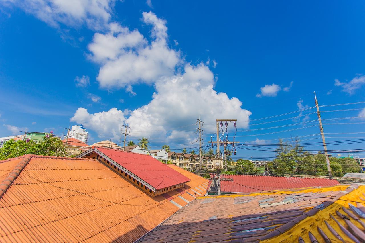 First Resort Albergo Patong 외부 사진