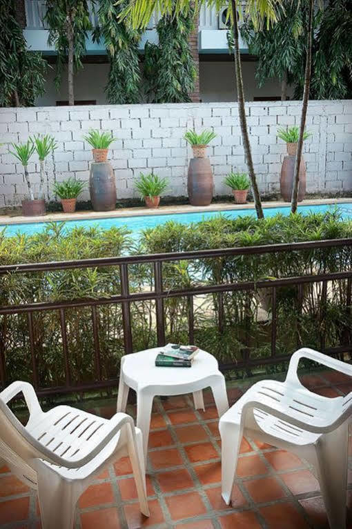 First Resort Albergo Patong 외부 사진